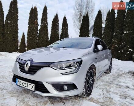 Сірий Рено Меган, об'ємом двигуна 1.46 л та пробігом 199 тис. км за 11999 $, фото 1 на Automoto.ua