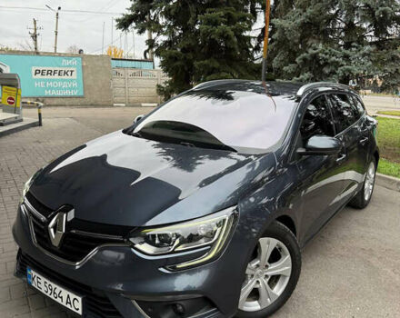 Серый Рено Меган, объемом двигателя 1.46 л и пробегом 230 тыс. км за 12500 $, фото 1 на Automoto.ua
