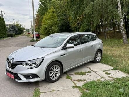 Сірий Рено Меган, об'ємом двигуна 1.5 л та пробігом 196 тис. км за 10950 $, фото 1 на Automoto.ua