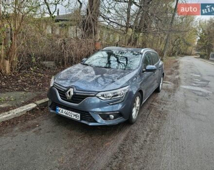 Серый Рено Меган, объемом двигателя 1.46 л и пробегом 244 тыс. км за 12000 $, фото 1 на Automoto.ua