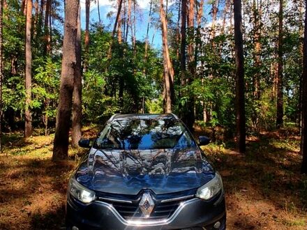 Рено Меган 2017 в Лубнах на Automoto.ua Серый Рено Меган, объемом двигателя 1.5 л и пробегом 250 тыс. км за 13600 $, фото 1 на Automoto.ua