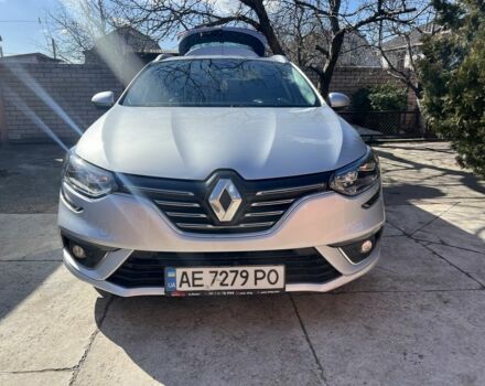 Серый Рено Меган, объемом двигателя 1.5 л и пробегом 210 тыс. км за 13950 $, фото 1 на Automoto.ua