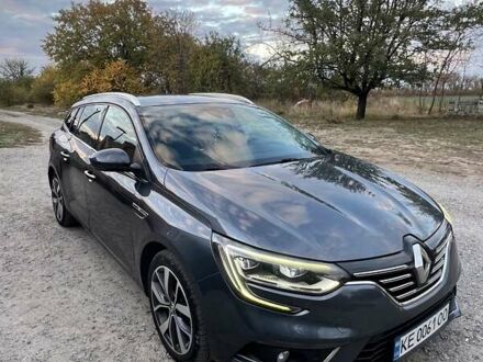 Рено Меган 2017 в Днепре (Днепропетровске) на Automoto.ua Серый Рено Меган, объемом двигателя 1.5 л и пробегом 175 тыс. км за 15000 $, фото 1 на Automoto.ua