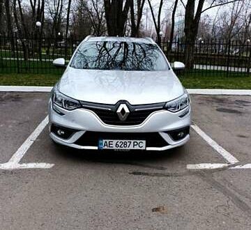 Сірий Рено Меган, об'ємом двигуна 1.46 л та пробігом 225 тис. км за 12800 $, фото 1 на Automoto.ua