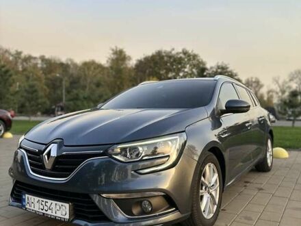 Рено Меган 2017 у Краматорске на Automoto.ua Сірий Рено Меган, об'ємом двигуна 1.46 л та пробігом 173 тис. км за 13300 $, фото 1 на Automoto.ua