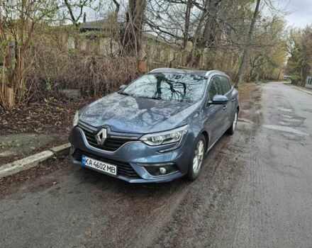 Серый Рено Меган, объемом двигателя 1.5 л и пробегом 247 тыс. км за 12000 $, фото 1 на Automoto.ua