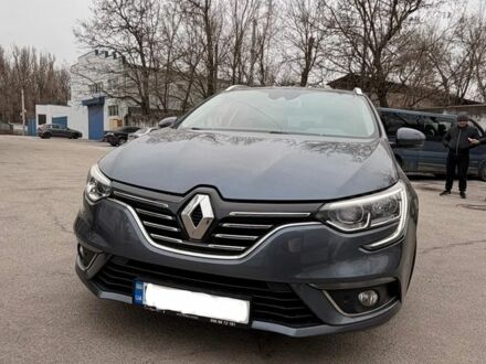 Серый Рено Меган, объемом двигателя 1.46 л и пробегом 165 тыс. км за 8500 $, фото 1 на Automoto.ua