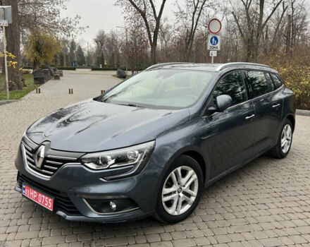 Серый Рено Меган, объемом двигателя 0 л и пробегом 174 тыс. км за 15100 $, фото 1 на Automoto.ua