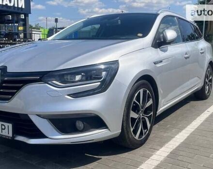 Серый Рено Меган, объемом двигателя 1.6 л и пробегом 223 тыс. км за 15000 $, фото 1 на Automoto.ua