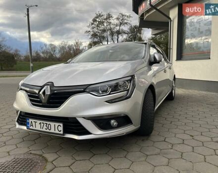 Серый Рено Меган, объемом двигателя 1.46 л и пробегом 239 тыс. км за 12219 $, фото 1 на Automoto.ua