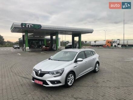 Рено Меган 2018 в Луцке на Automoto.ua Серый Рено Меган, объемом двигателя 1.46 л и пробегом 174 тыс. км за 14900 $, фото 1 на Automoto.ua