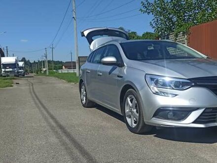 Рено Меган 2018 в Киеве на Automoto.ua Серый Рено Меган, объемом двигателя 1.5 л и пробегом 174 тыс. км за 12700 $, фото 1 на Automoto.ua
