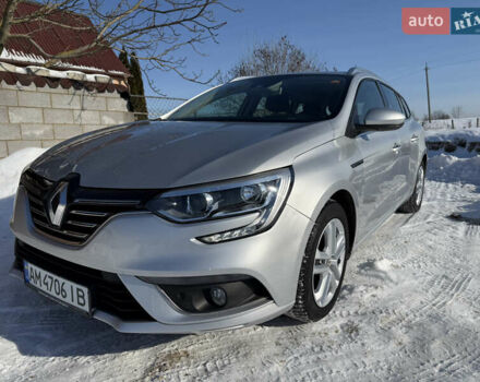 Серый Рено Меган, объемом двигателя 1.5 л и пробегом 210 тыс. км за 13950 $, фото 1 на Automoto.ua