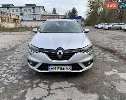 Серый Рено Меган, объемом двигателя 1.46 л и пробегом 230 тыс. км за 13400 $, фото 1 на Automoto.ua