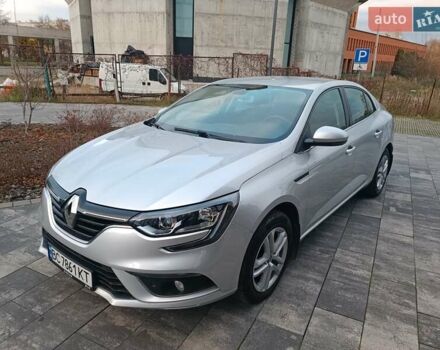 Серый Рено Меган, объемом двигателя 1.6 л и пробегом 46 тыс. км за 15800 $, фото 1 на Automoto.ua