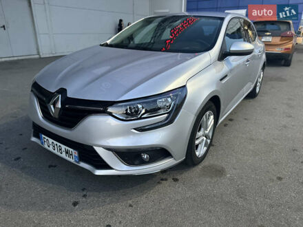 Рено Меган 2020 в Днепре (Днепропетровске) на Automoto.ua Серый Рено Меган, объемом двигателя 1.46 л и пробегом 157 тыс. км за 14100 $, фото 1 на Automoto.ua
