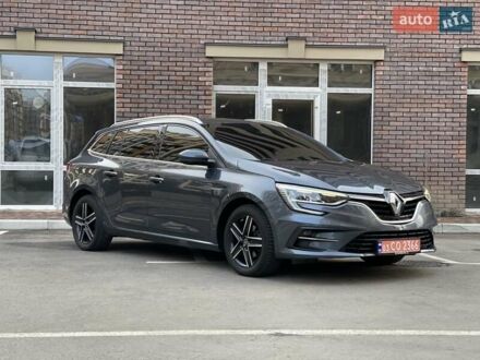 Рено Меган 2020 в Киеве на Automoto.ua Серый Рено Меган, объемом двигателя 1.46 л и пробегом 235 тыс. км за 14600 $, фото 1 на Automoto.ua