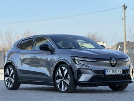 Серый Рено Меган, объемом двигателя 0 л и пробегом 105 тыс. км за 20500 $, фото 1 на Automoto.ua