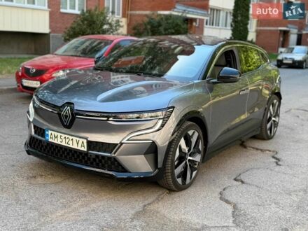Серый Рено Меган, объемом двигателя 0 л и пробегом 22 тыс. км за 22500 $, фото 1 на Automoto.ua