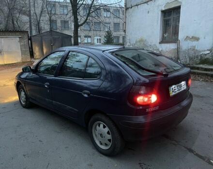 Синий Рено Меган, объемом двигателя 1.6 л и пробегом 234 тыс. км за 1850 $, фото 7 на Automoto.ua