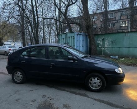 Синий Рено Меган, объемом двигателя 1.6 л и пробегом 234 тыс. км за 1850 $, фото 2 на Automoto.ua