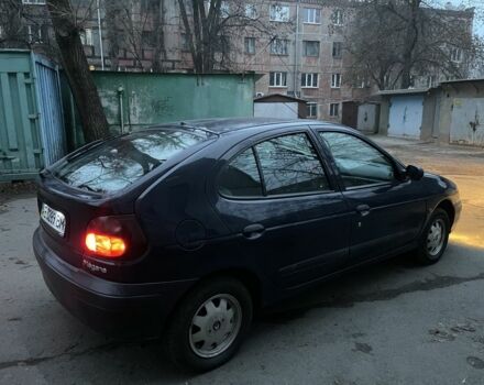 Синий Рено Меган, объемом двигателя 1.6 л и пробегом 234 тыс. км за 1850 $, фото 4 на Automoto.ua