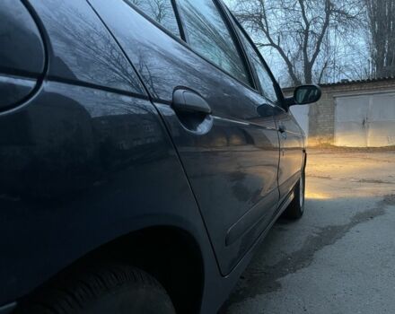 Синий Рено Меган, объемом двигателя 1.6 л и пробегом 234 тыс. км за 1850 $, фото 11 на Automoto.ua