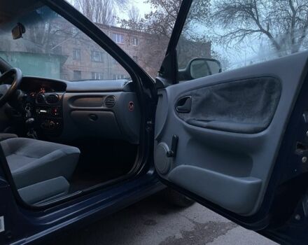 Синий Рено Меган, объемом двигателя 1.6 л и пробегом 234 тыс. км за 1850 $, фото 19 на Automoto.ua