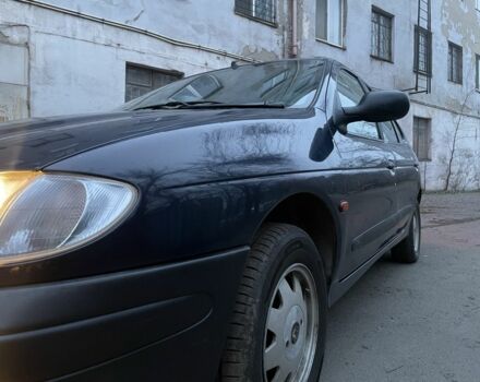 Синий Рено Меган, объемом двигателя 1.6 л и пробегом 234 тыс. км за 1850 $, фото 9 на Automoto.ua