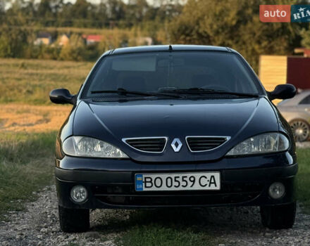 Синий Рено Меган, объемом двигателя 1.6 л и пробегом 280 тыс. км за 2200 $, фото 3 на Automoto.ua