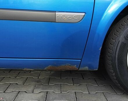 Синий Рено Меган, объемом двигателя 1.9 л и пробегом 404 тыс. км за 3300 $, фото 7 на Automoto.ua