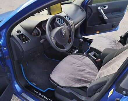 Синий Рено Меган, объемом двигателя 1.6 л и пробегом 155 тыс. км за 4900 $, фото 3 на Automoto.ua