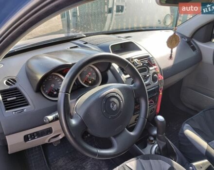 Синій Рено Меган, об'ємом двигуна 1.39 л та пробігом 274 тис. км за 3150 $, фото 4 на Automoto.ua