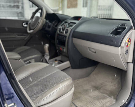 Синий Рено Меган, объемом двигателя 1.6 л и пробегом 182 тыс. км за 3700 $, фото 17 на Automoto.ua