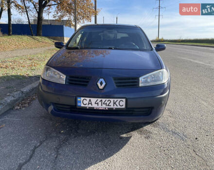 Синий Рено Меган, объемом двигателя 1.5 л и пробегом 314 тыс. км за 5000 $, фото 3 на Automoto.ua