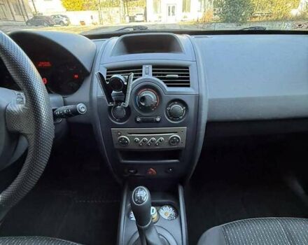 Синий Рено Меган, объемом двигателя 1.6 л и пробегом 171 тыс. км за 3700 $, фото 8 на Automoto.ua