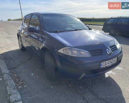 Синий Рено Меган, объемом двигателя 1.5 л и пробегом 314 тыс. км за 5000 $, фото 4 на Automoto.ua