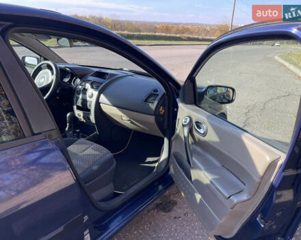 Синий Рено Меган, объемом двигателя 1.5 л и пробегом 314 тыс. км за 5000 $, фото 12 на Automoto.ua