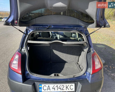 Синий Рено Меган, объемом двигателя 1.5 л и пробегом 314 тыс. км за 5000 $, фото 16 на Automoto.ua