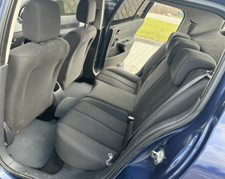 Синий Рено Меган, объемом двигателя 1.4 л и пробегом 260 тыс. км за 3499 $, фото 9 на Automoto.ua