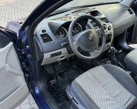 Синий Рено Меган, объемом двигателя 1.6 л и пробегом 181 тыс. км за 3600 $, фото 5 на Automoto.ua