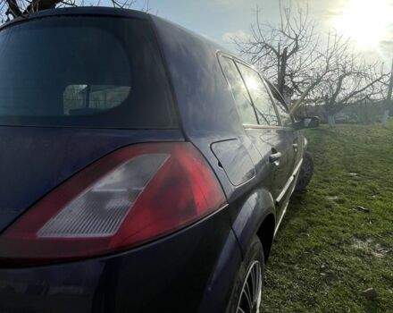 Синий Рено Меган, объемом двигателя 1.6 л и пробегом 200 тыс. км за 2800 $, фото 6 на Automoto.ua