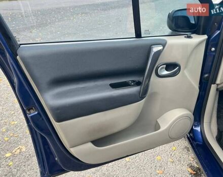 Синій Рено Меган, об'ємом двигуна 1.6 л та пробігом 219 тис. км за 3999 $, фото 21 на Automoto.ua