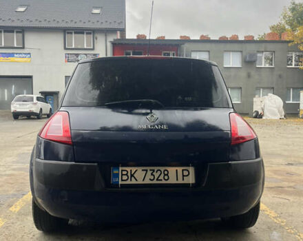 Рено Меган 2004 в Вараш (Кузнецовск) на Automoto.ua Синий Рено Меган, объемом двигателя 1.6 л и пробегом 240 тыс. км за 4600 $, фото 2 на Automoto.ua