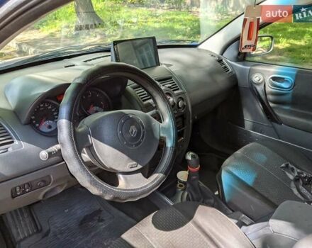 Синий Рено Меган, объемом двигателя 1.5 л и пробегом 324 тыс. км за 2700 $, фото 3 на Automoto.ua