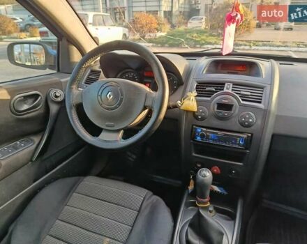 Синій Рено Меган, об'ємом двигуна 1.6 л та пробігом 299 тис. км за 2800 $, фото 10 на Automoto.ua