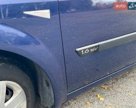 Синій Рено Меган, об'ємом двигуна 1.6 л та пробігом 219 тис. км за 3999 $, фото 16 на Automoto.ua