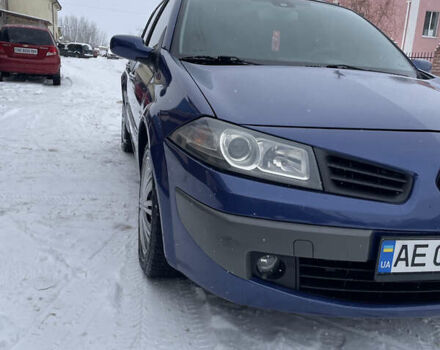 Синий Рено Меган, объемом двигателя 1.87 л и пробегом 245 тыс. км за 4650 $, фото 2 на Automoto.ua