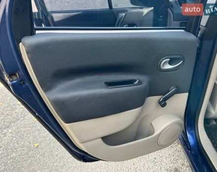 Синій Рено Меган, об'ємом двигуна 1.6 л та пробігом 219 тис. км за 3999 $, фото 39 на Automoto.ua