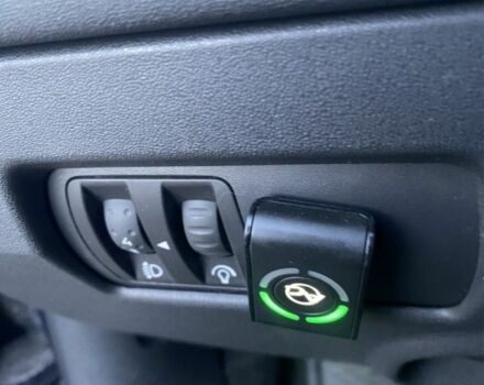 Синий Рено Меган, объемом двигателя 1.6 л и пробегом 260 тыс. км за 4000 $, фото 3 на Automoto.ua